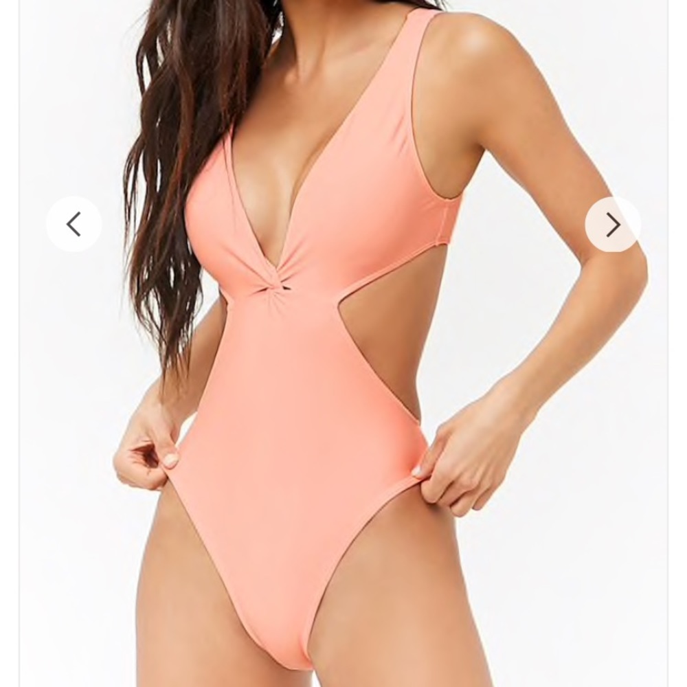 One piece bathing suit